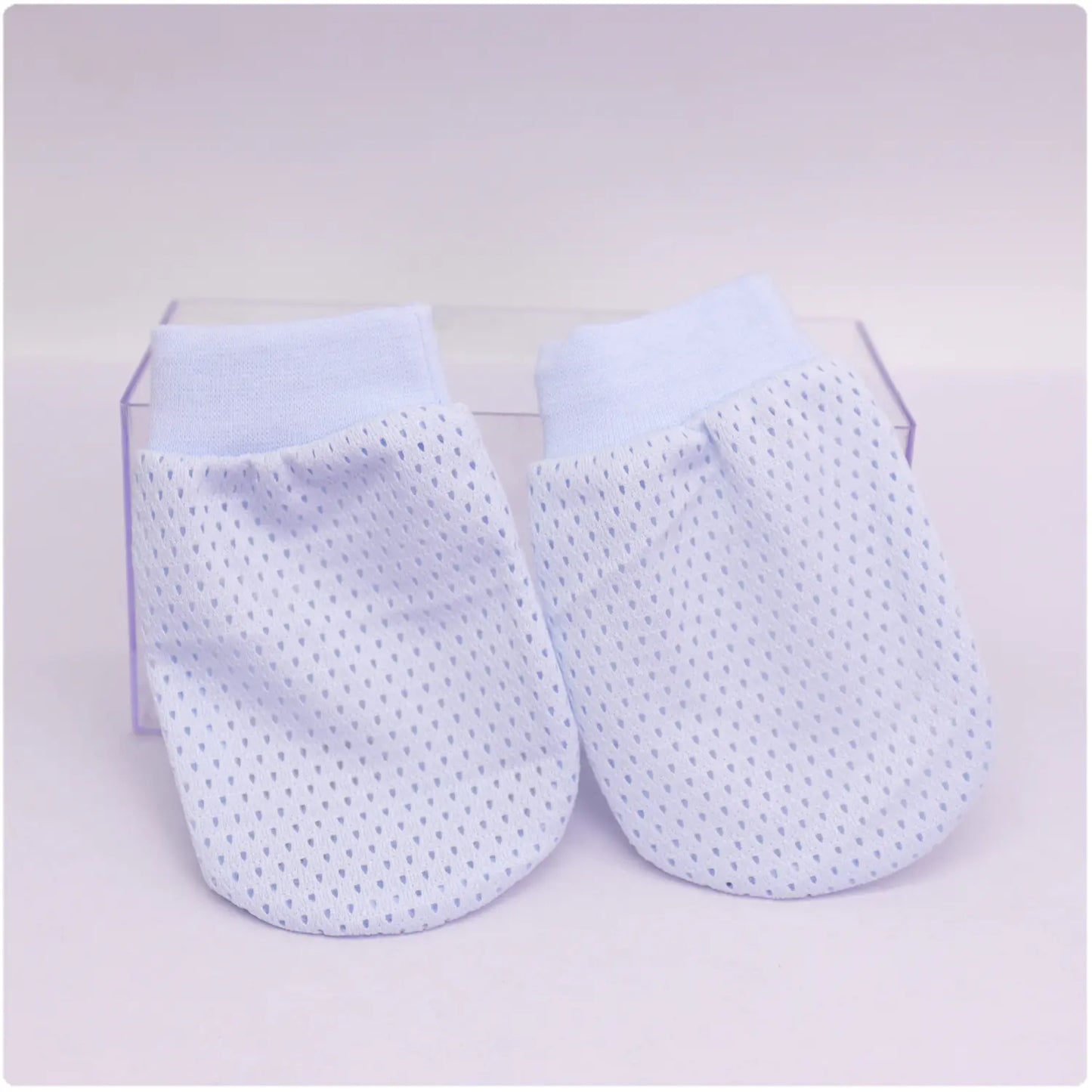 Adjustable Anti-Scratch Mittens for Infants and Newborns